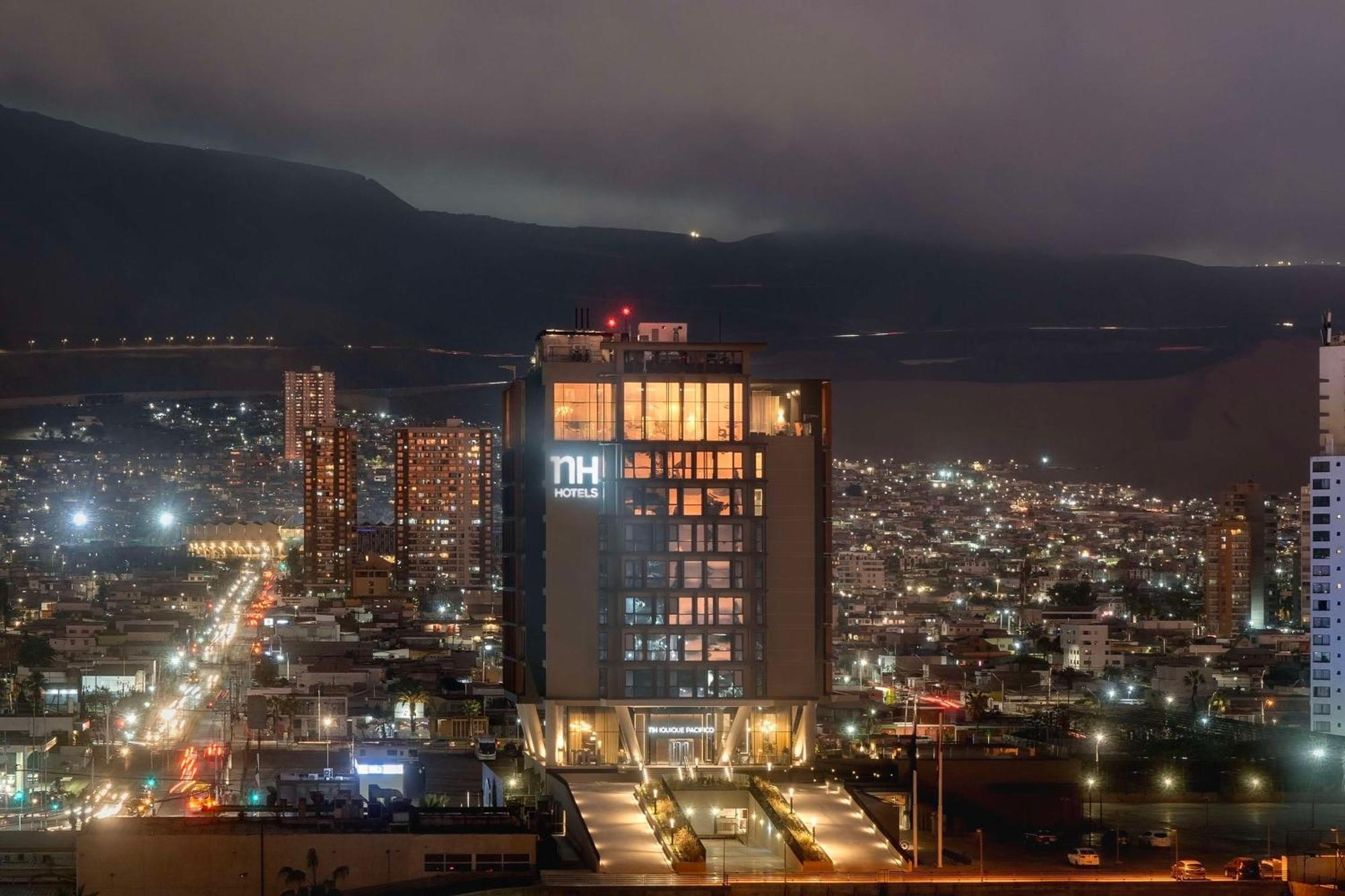 Nh Iquique Pacifico Hotel Bagian luar foto